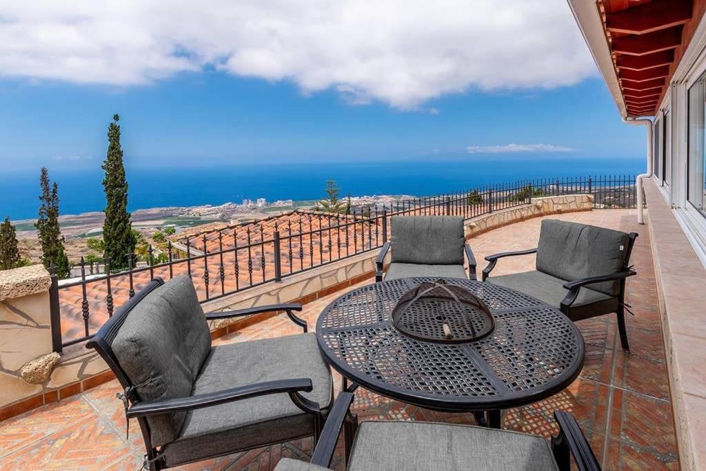 Villa Carlitos Vistas Al Mar Y A La Montana Costa Adeje  Buitenkant foto